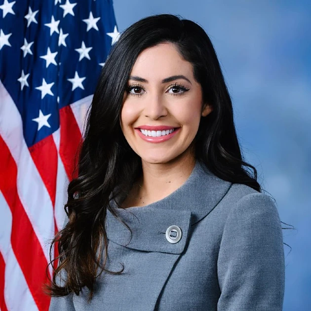 Florida Congresswoman Anna Paulina Luna to File Holman Rule Against Army Corps for Neglect of Pinellas County Beaches